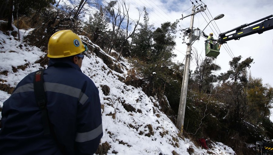 Más de 24.000 clientes siguen sin suministro eléctrico a nivel nacional