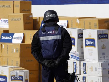 Condenan a tres sujetos por millonario contrabando de cigarrillos