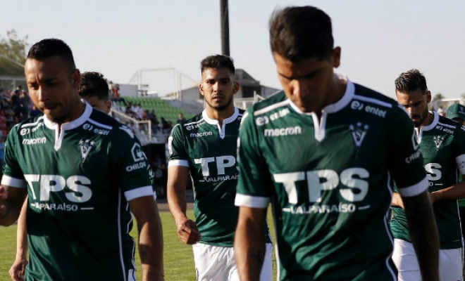 Wanderers quiere salir del fondo con jugador del puntero Universidad Católica