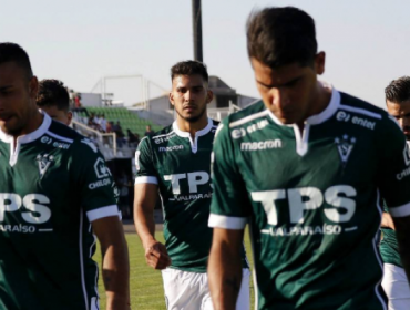 Wanderers quiere salir del fondo con jugador del puntero Universidad Católica