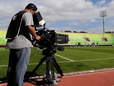 Avanza proyecto para transmisión de fútbol nacional en televisión abierta