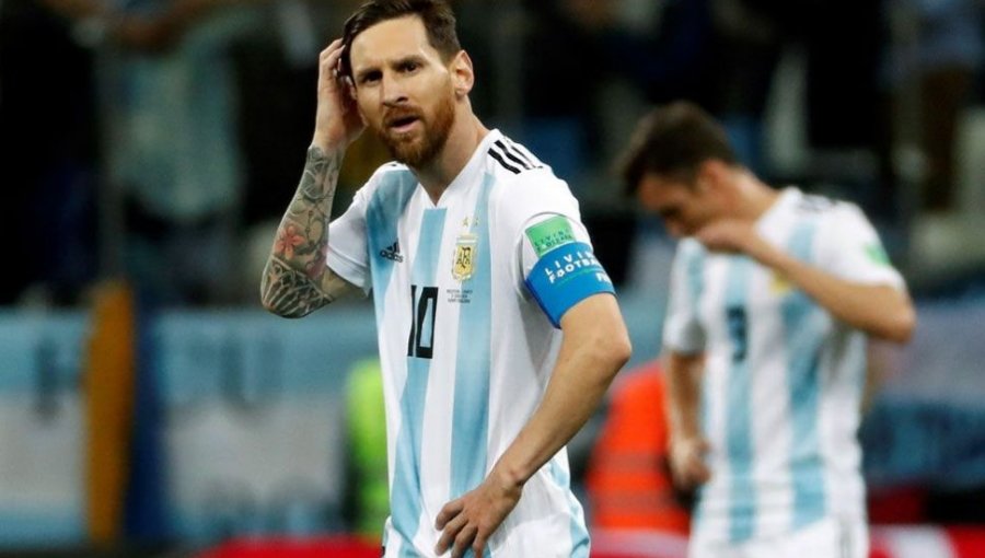 Prensa argentina se aferra a que Messi salve a la Albiceleste en el Mundial