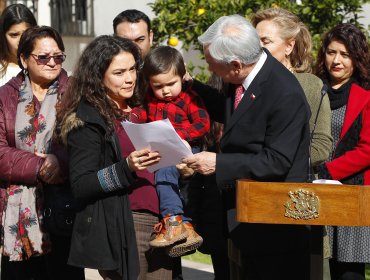 Presidente otorga pensión de gracia a familia del fallecido profesor Jaime Reyes