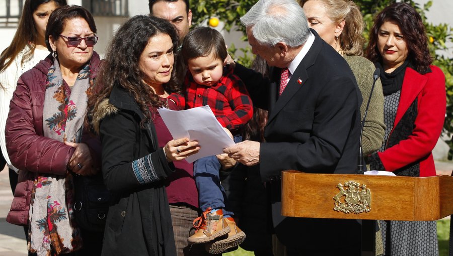 Presidente otorga pensión de gracia a familia del fallecido profesor Jaime Reyes