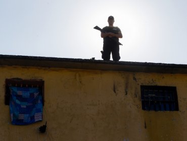 Frustran masivo intento de fuga en recinto penitenciario de Colina 2