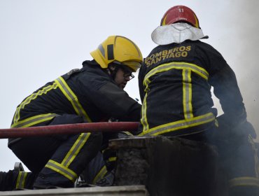 Sobrecalentamiento eléctrico habría sido causa de incendio en Persa Bío Bío