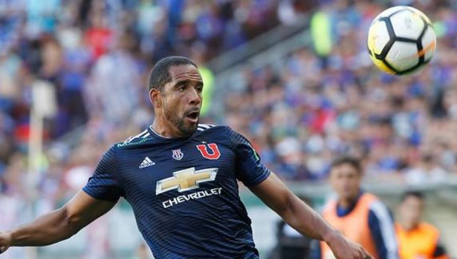 Jean Beausejour renovó con Universidad de Chile hasta 2019