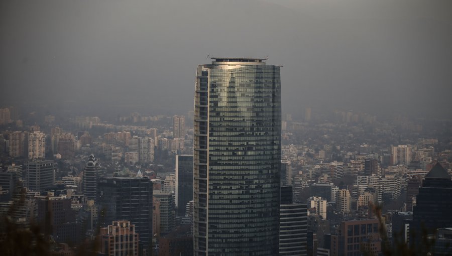 Nueva alerta ambiental para este miércoles en RM por malas condiciones de ventilación