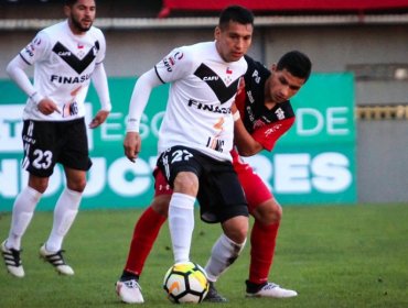 Santiago Morning se impuso a Ñublense y es el nuevo líder de la Primera B