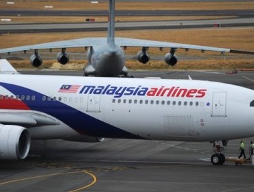 Malaysia Airlines: Investigadores creen que probablemente los controles se manipularon adrede