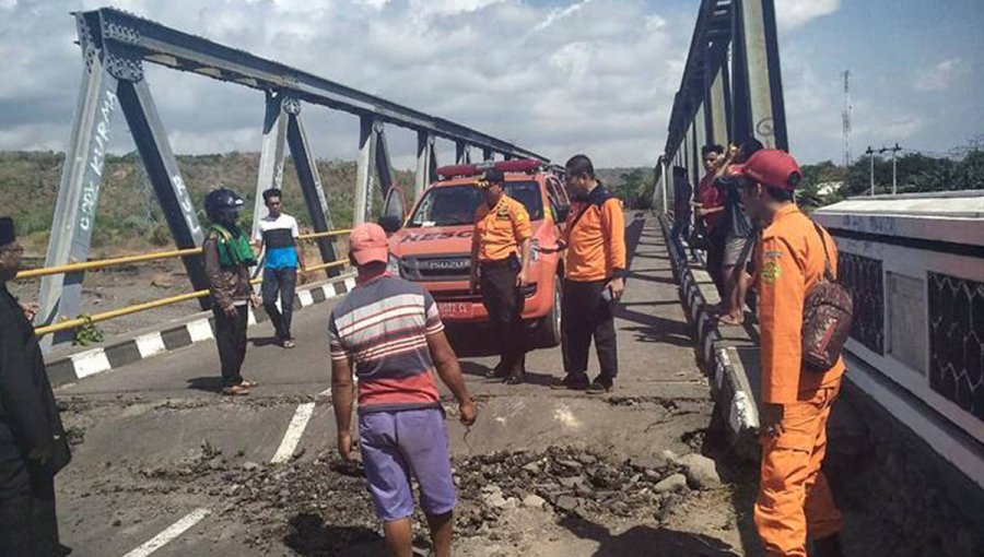 Nuevo terremoto de 7 grados Richter sacude Indonesia