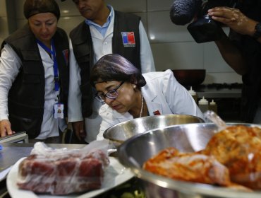 Seremi de Salud cerró local de comida rápida de Parque Arauco por vectores vivos