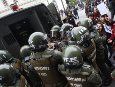 Ocho detenidos en desalojo del Palacio de Tribunales tras protesta contra fallos