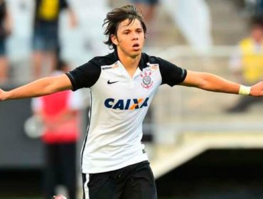 Delantero de Corinthians:"No sabemos nada de Colo Colo, pero será un duro duelo"