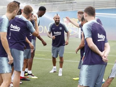 La reacción de la prensa argentina por recibimiento de Messi a Vidal en el Barça