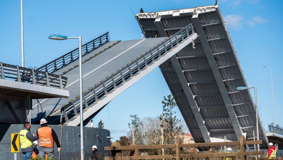 MOP anuncia que el 15 de agosto se abrirá provisoriamente puente Cau Cau