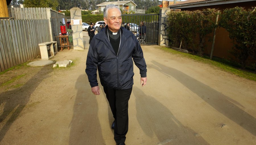Delitos sexuales: Confirman denuncia en contra de Obispo de Chillán