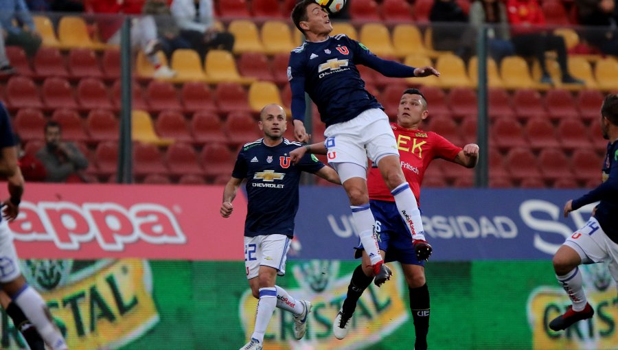 Espectacular triunfo de la U de la mano de Ángelo Henríquez en el regreso a los azules