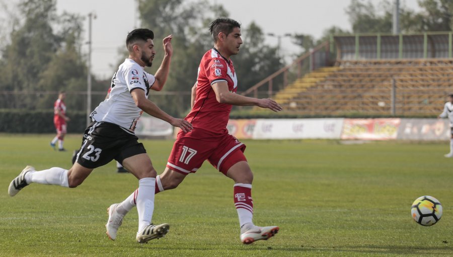 Valdivia sorprendió a Santiago Morning que hipotecó el primer puesto de la B