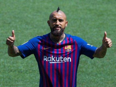 Arturo Vidal debutó en un Barcelona que se quedó con la Supercopa de España