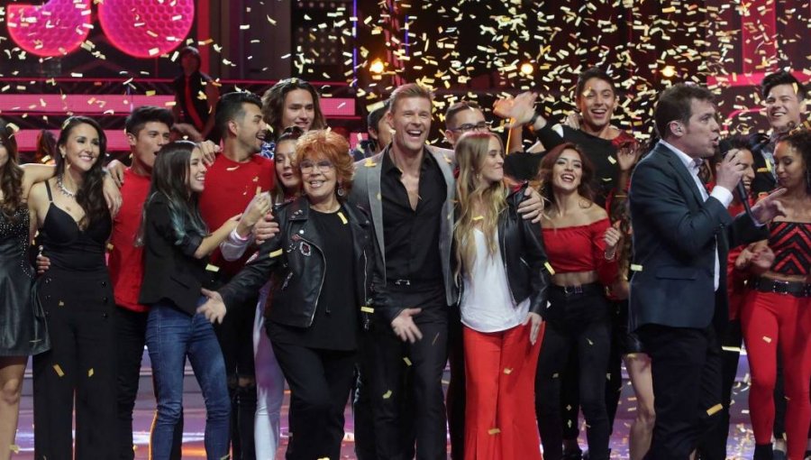 La gran apuesta de TVN: Rojo será emitido en horario prime todos los viernes