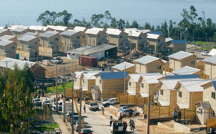 Funcionarios denuncian "operación política" en el alto mando del Serviu en Valparaíso