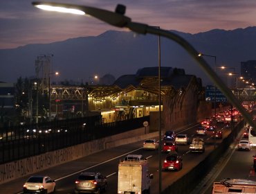 Gobierno no descarta invocar Ley Antiterrorista tras ataque a líneas del Metro