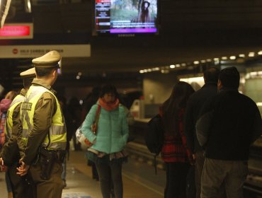 Carabineros vigilará 28 pasarelas y 15 puentes en vías descubiertas del Metro