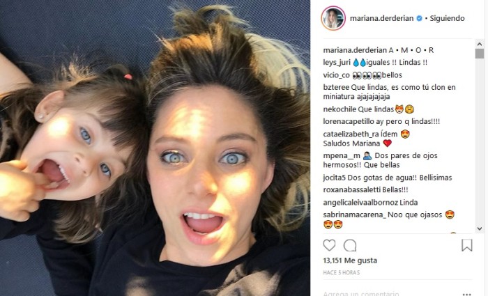 Ojos clones: La foto de Mariana Derderian y su hija que se toma las redes sociales