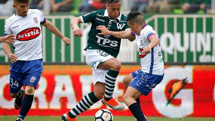 Wanderers sigue con su racha de triunfos tras vencer en la agonía a Melipilla