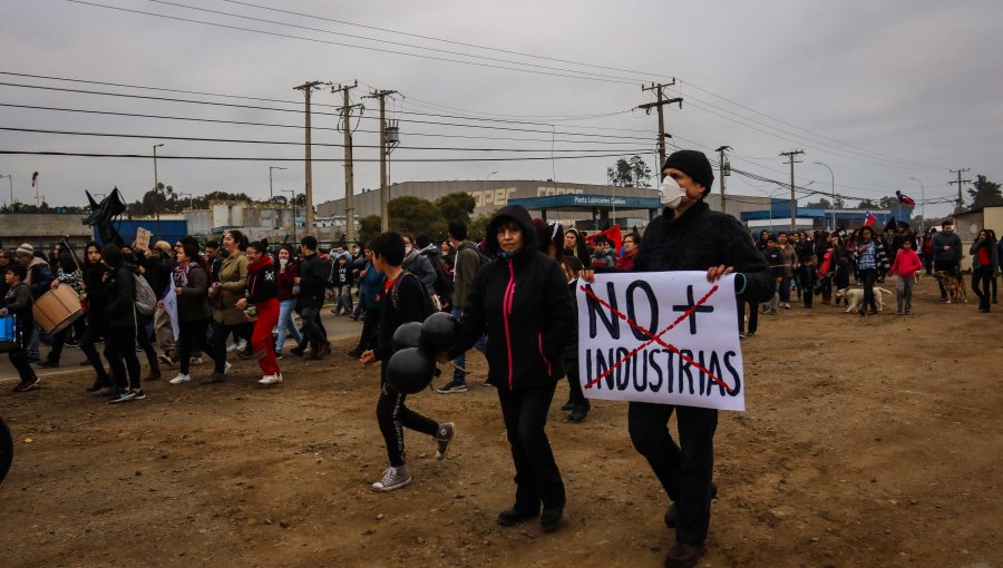 Masiva protesta ciudadana este lunes en Quintero y Puchuncaví