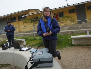 La máquina que mide las emanaciones contaminantes en la bahía de Quintero