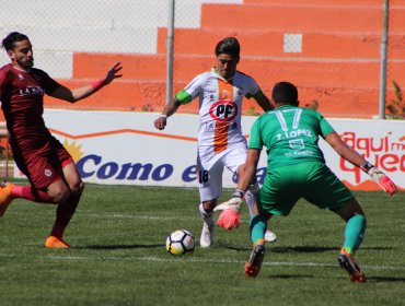 Cobresal derrotó a La Serena y quedó como escolta de Coquimbo Unido