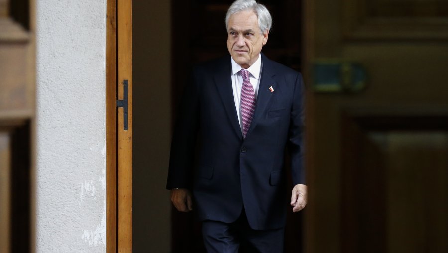 Presidente Sebastián Piñera llega a su peor aprobación histórica en ambos gobiernos