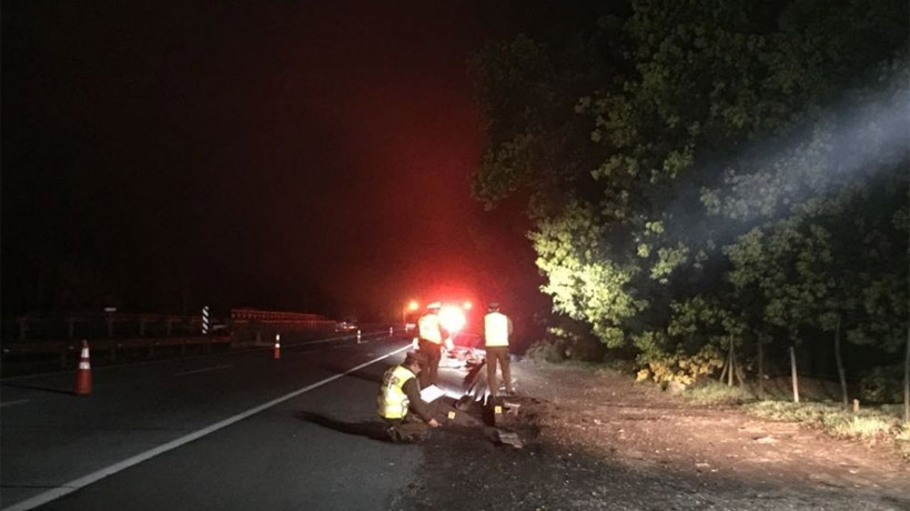 Bus de Joe Vasconcellos y su banda cae a un río en plena Ruta 5 Sur de madrugada