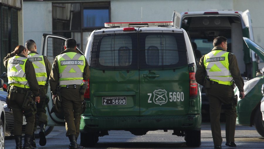 Detienen a 3 menores y un adulto por asalto con rehén a camión en San Bernardo