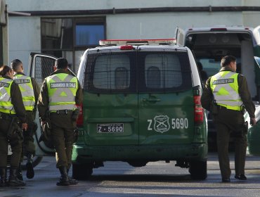 Detienen a 3 menores y un adulto por asalto con rehén a camión en San Bernardo