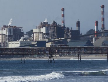 Super de Medio Ambiente explica dificultades para fiscalizar en Quintero