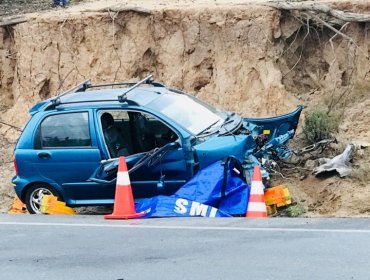 Puchuncaví: Un muerto deja colisión frontal entre un camión y un auto en Ruta F-30