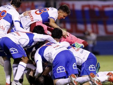 Universidad Católica vence a San Luis y es más puntero que nunca hundiendo a los quillotanos