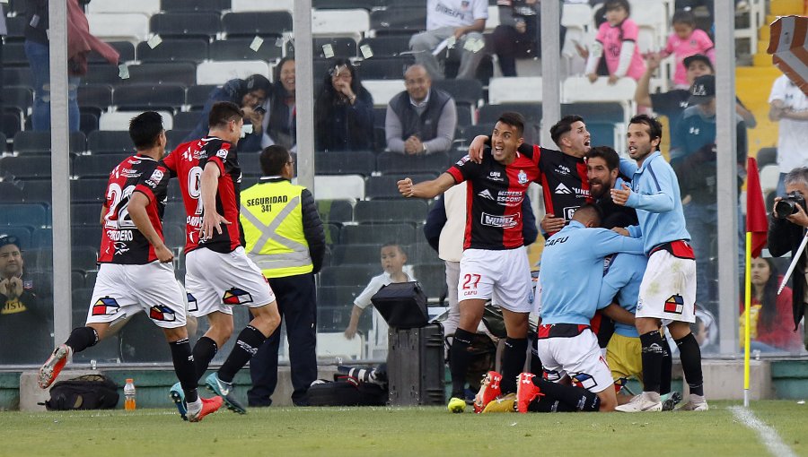 Antofagasta remontó a un herido Colo Colo y se llevó el triunfo en el Monumental