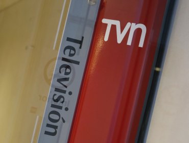 Director de TVN anuncia a diputados nuevas medidas de austeridad del canal