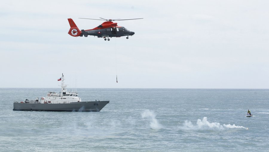 Tres pescadores murieron al naufragar lancha en Chiloé: Hay un sobreviviente