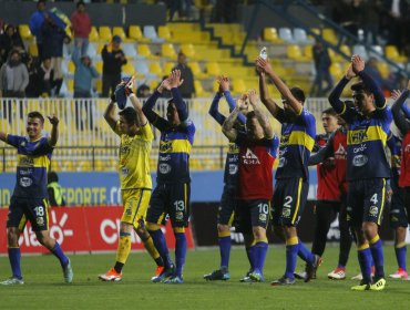 Everton derrotó a Audax y después de quince fechas dejó la zona de descenso