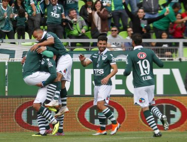 Con incidentes, Santiago Wanderers batió a Cobresal y se metió en la liguilla