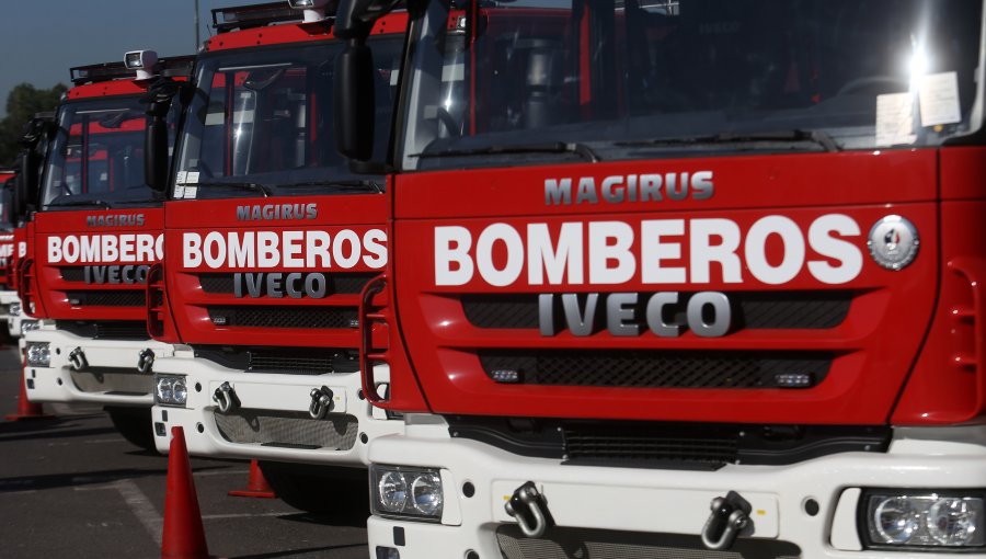 Aprueban eximir de la revisión técnica a los carros de Bomberos