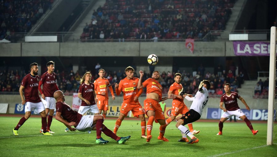 La B: Cobreloa hundió a La Serena y se mantiene en la lucha por el ascenso