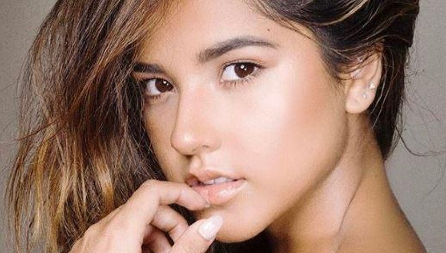 Becky G publica fotografía donde aparece sin maquillaje y luce prácticamente irreconocible