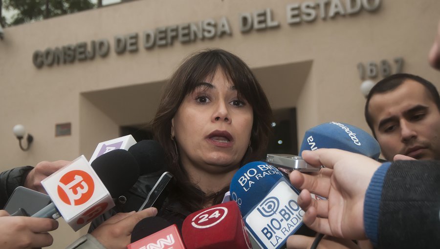 Javiera Blanco renunció al Consejo de Defensa del Estado presionada por causas en su contra