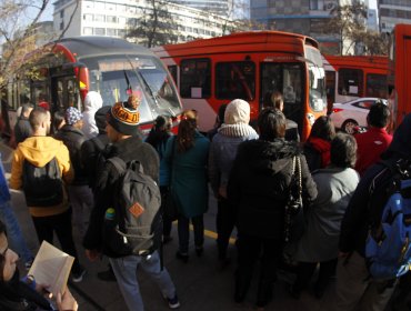 Panel de expertos decide qué valor del Transantiago tenga un alza de $ 20 pesos